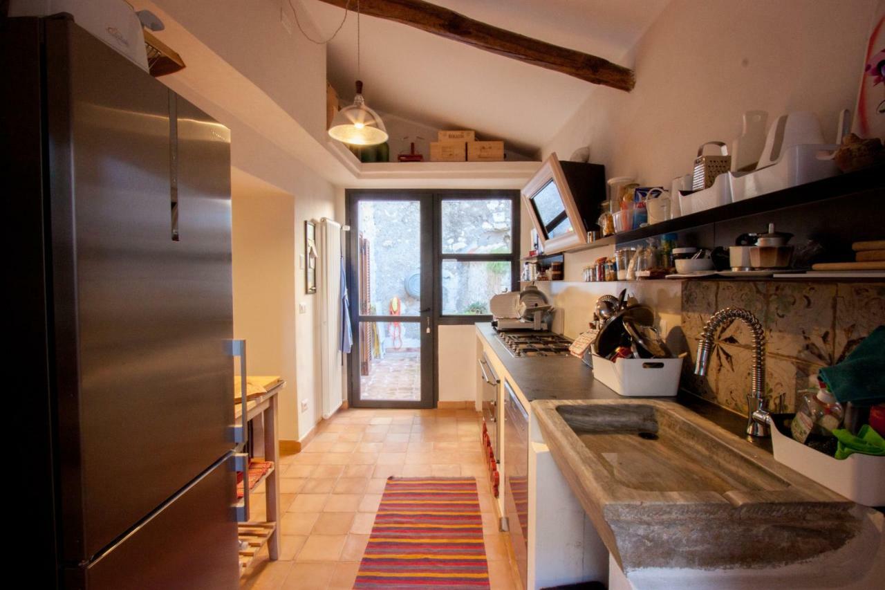 Lelive Bed And Breakfast Sermoneta Exterior foto